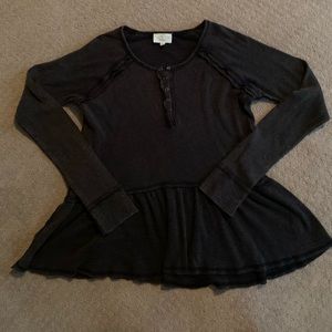 Love  size wms large distressed ruffle Henley